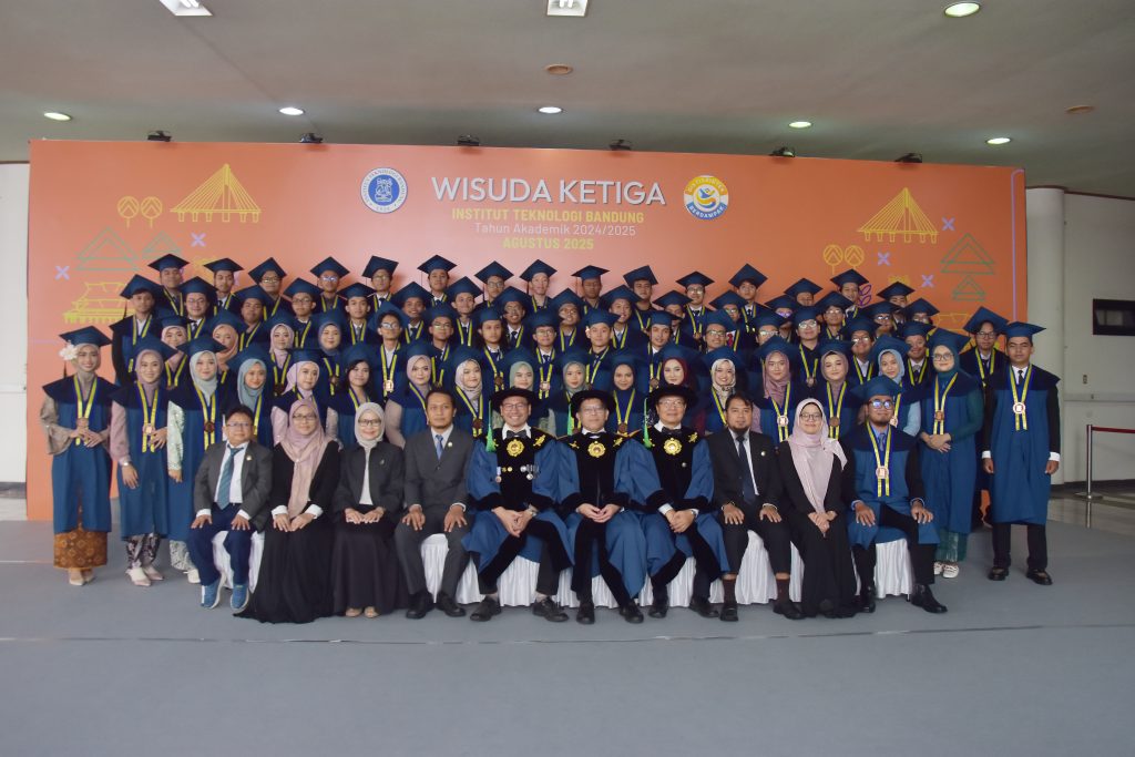 Wisuda ITB Agustus 2025: Menyemai Ilmu, Menuai Pengabdian